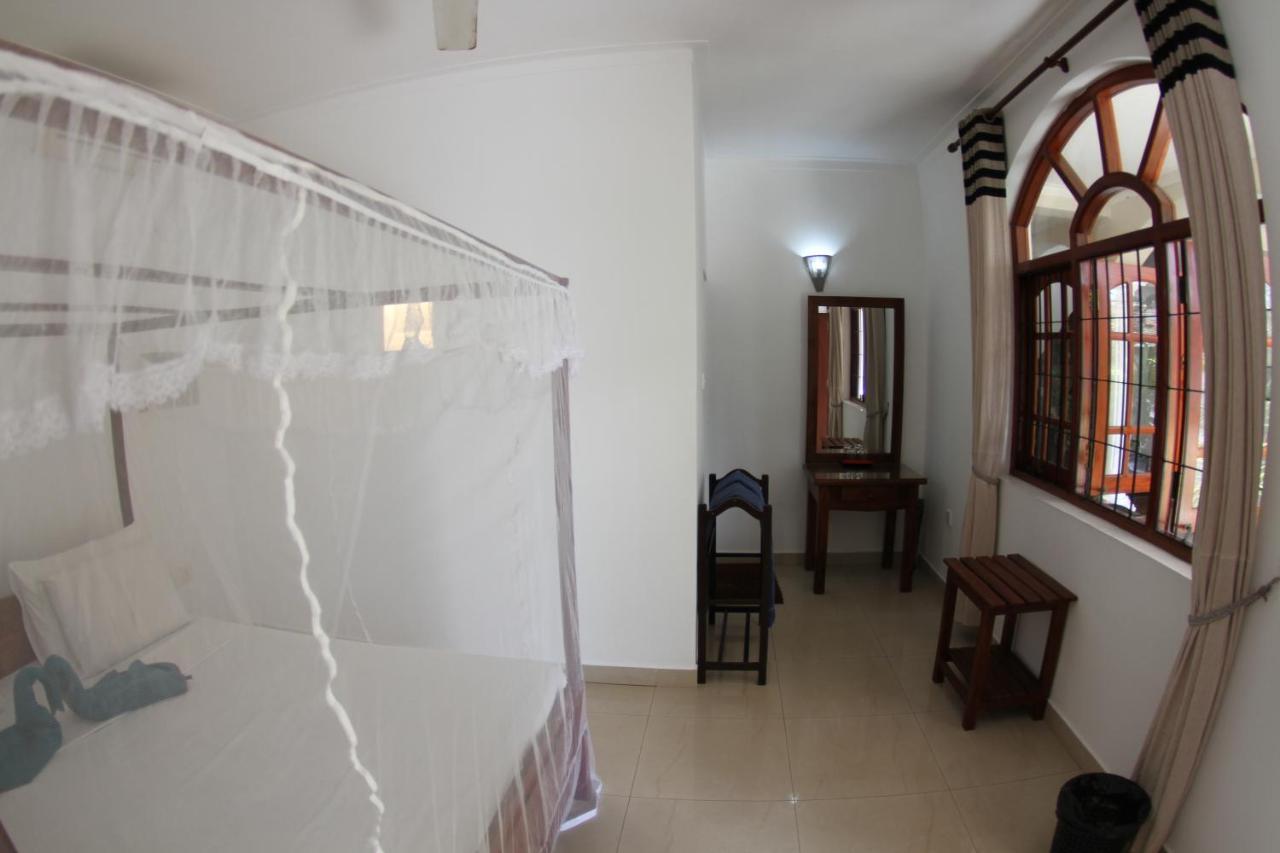 Angel Inn Guest House Negombo Zewnętrze zdjęcie